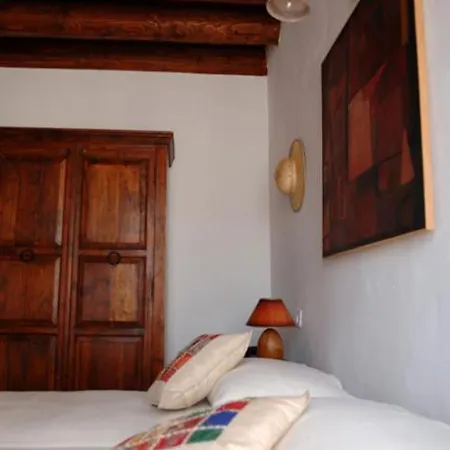 Julienne Hotel