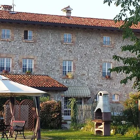 Julienne Hotel Arba