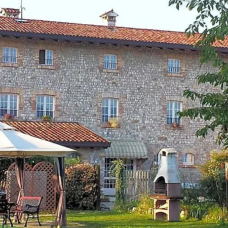 Julienne Hotel