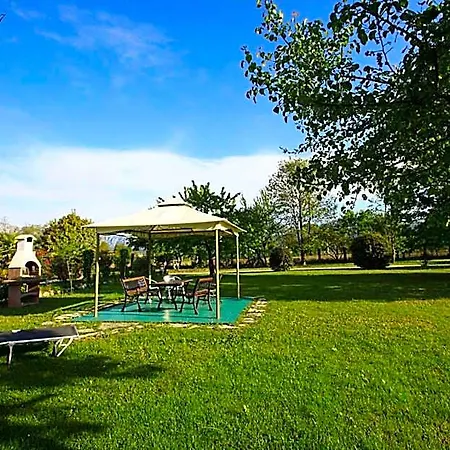 Julienne Hotel