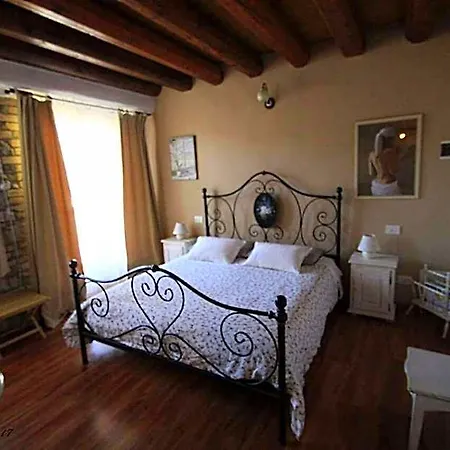 Hotel Julienne 2*