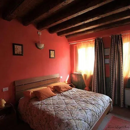 Julienne Hotel